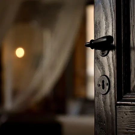 Vicolo Dell'aquila - Residenze Romanae