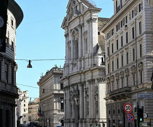 Vicolo Dell'aquila - Residenze Romanae