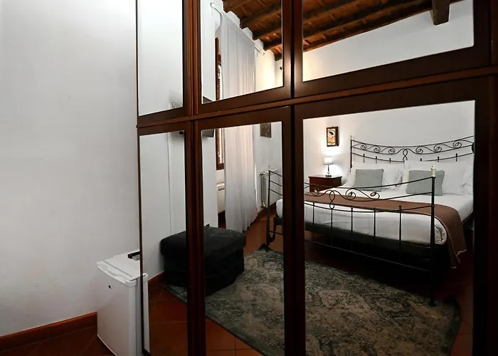 Vicolo Dell'aquila - Residenze Romanae בית הארחה רומא