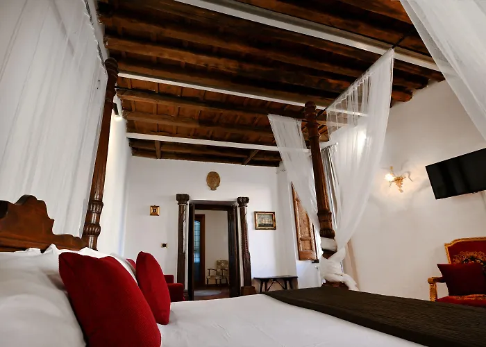 Vicolo Dell'aquila - Residenze Romanae