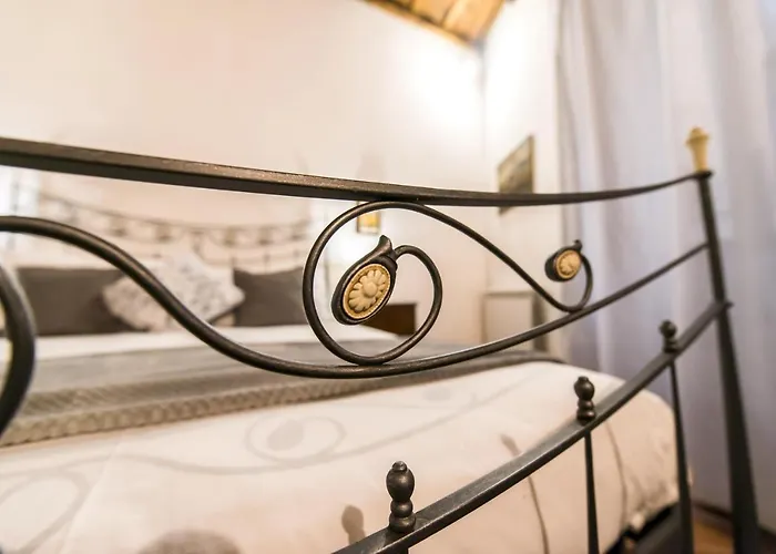 Vicolo Dell'aquila - Residenze Romanae בית הארחה רומא