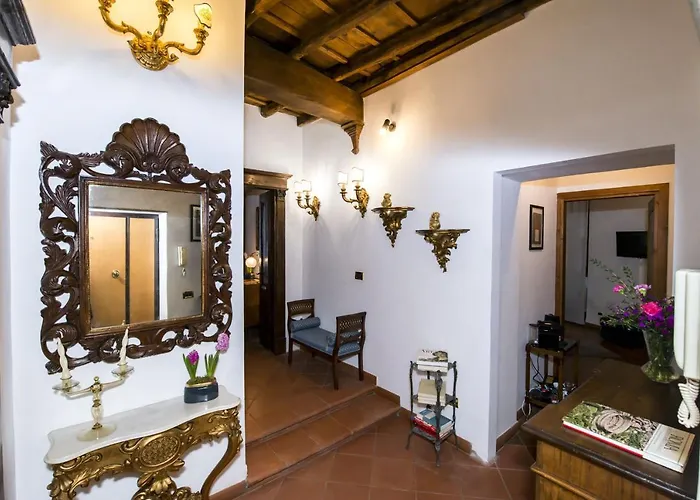 Vicolo Dell'aquila - Residenze Romanae 4*