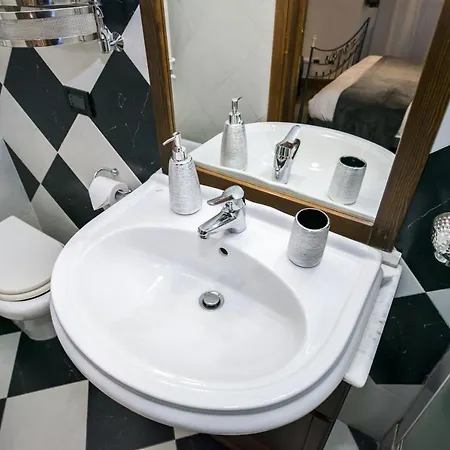 Vendégház Vicolo Dell'aquila - Residenze Romanae 4*