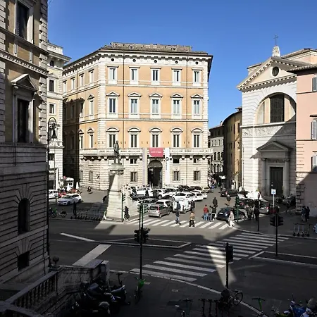 Vicolo Dell'aquila - Residenze Romanae Řím